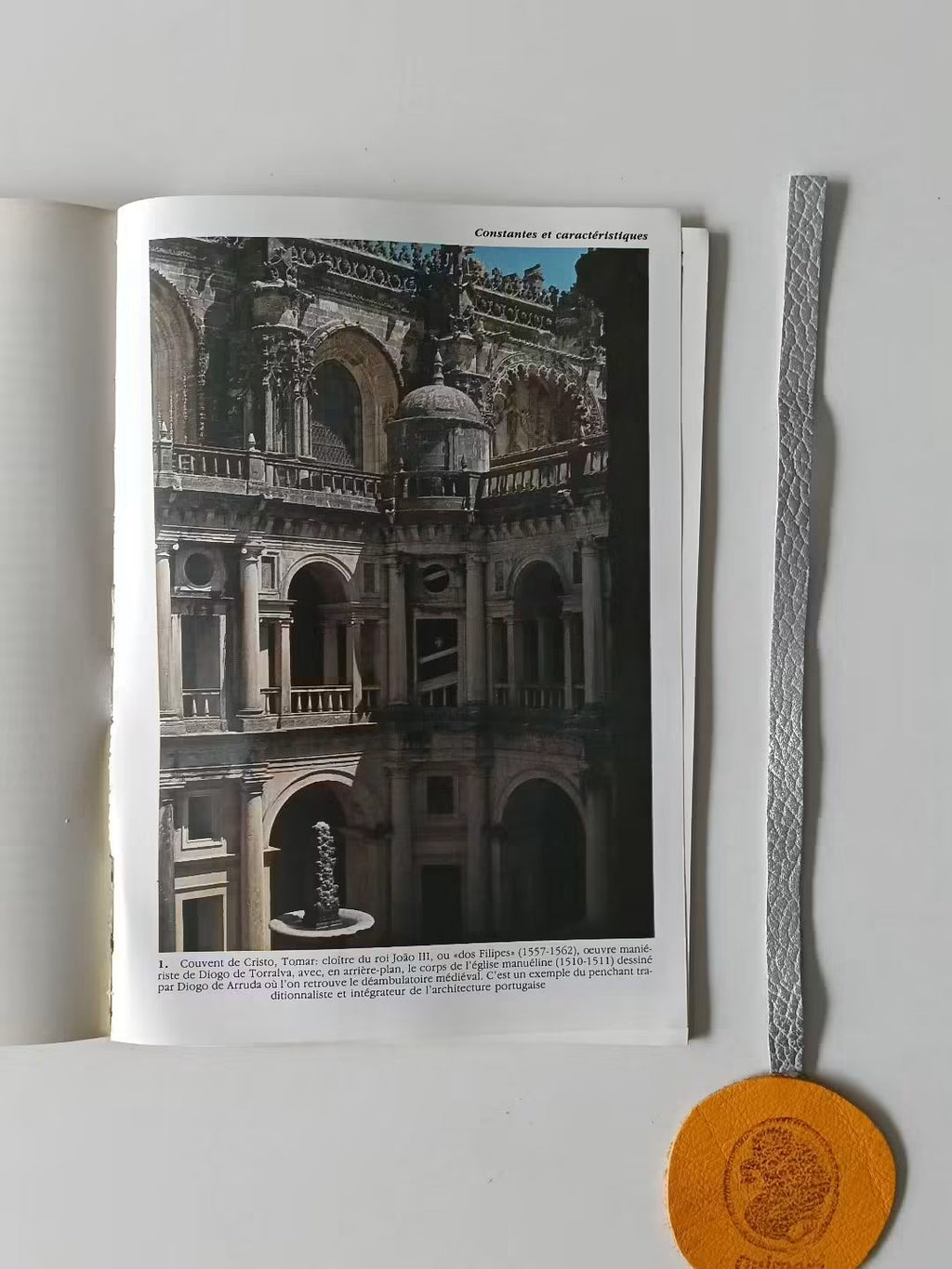 FERNANDES (José Manuel). - L'ARCHITECTURE