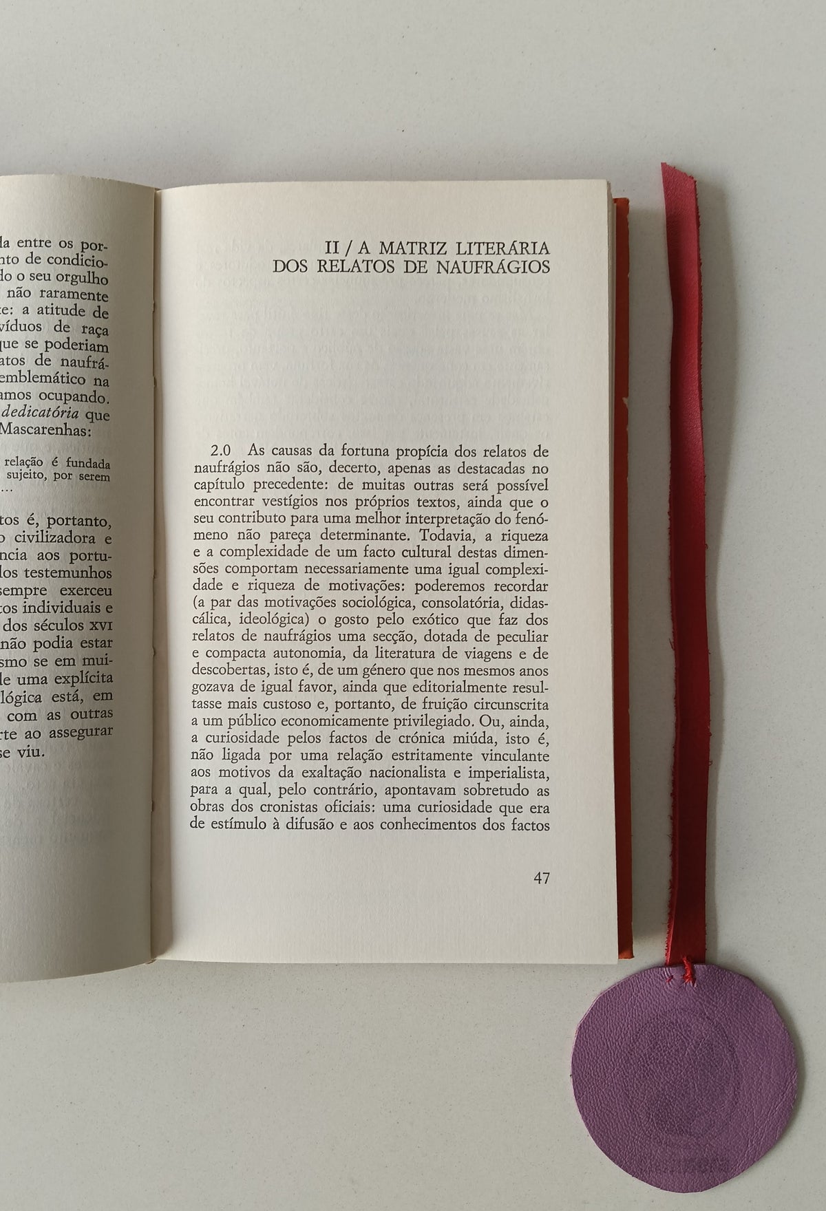 LANCIANI (Giulia). - OS RELATOS DE NAUFRÁGIOS NA LITERATURA PORTUGUESA DOS SÉC. XVI E XVII