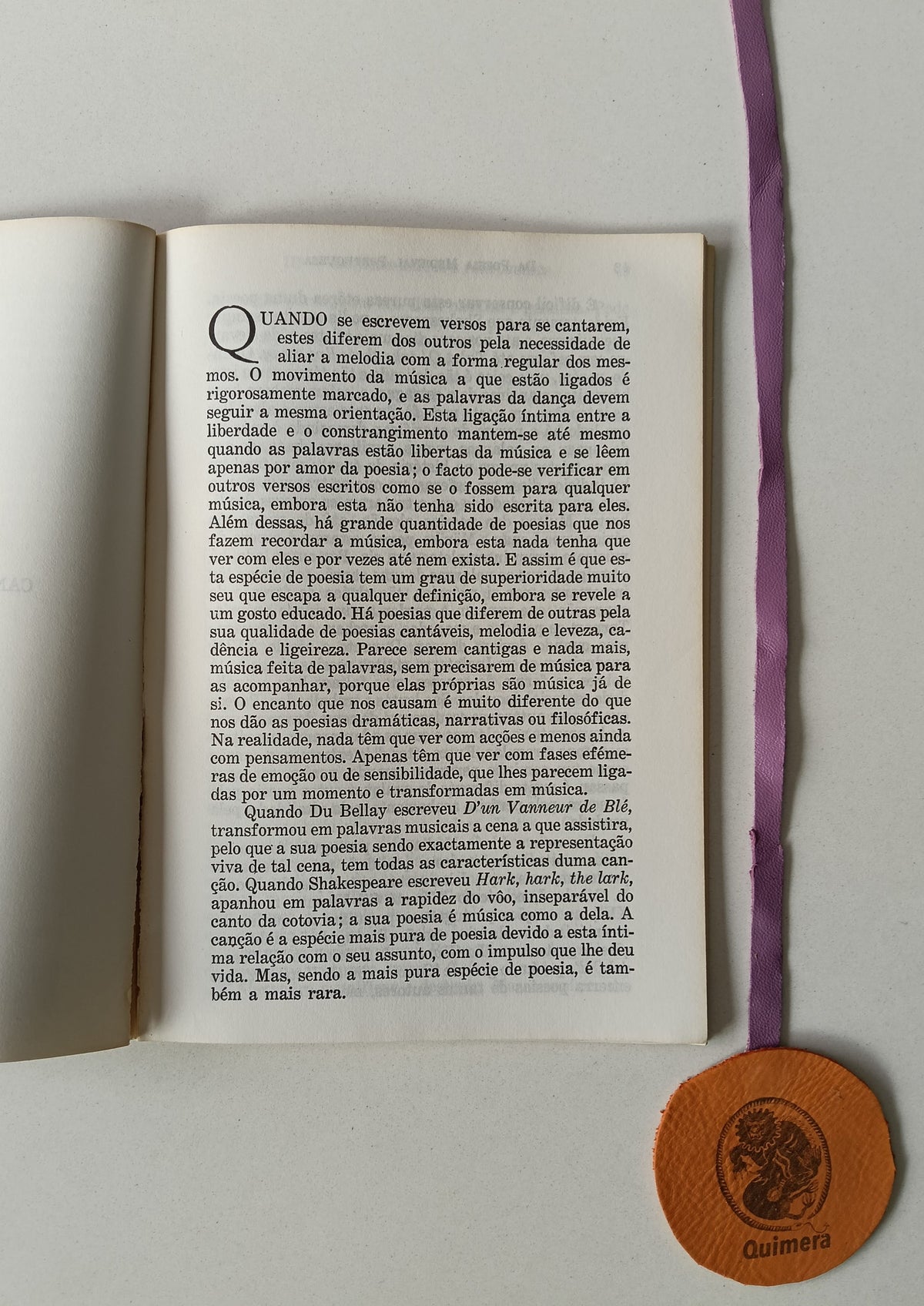 BELL (Aubrey F. G.), BOWRA (C.) e ENTWISTLE (William J.). - DA POESIA MEDIEVAL PORTUGUESA