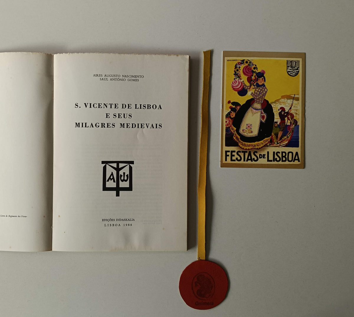 NASCIMENTO (Aires Augusto) e GOMES (Saul António). - S. VICENTE DE LISBOA E SEUS MILAGRES MEDIEVAIS