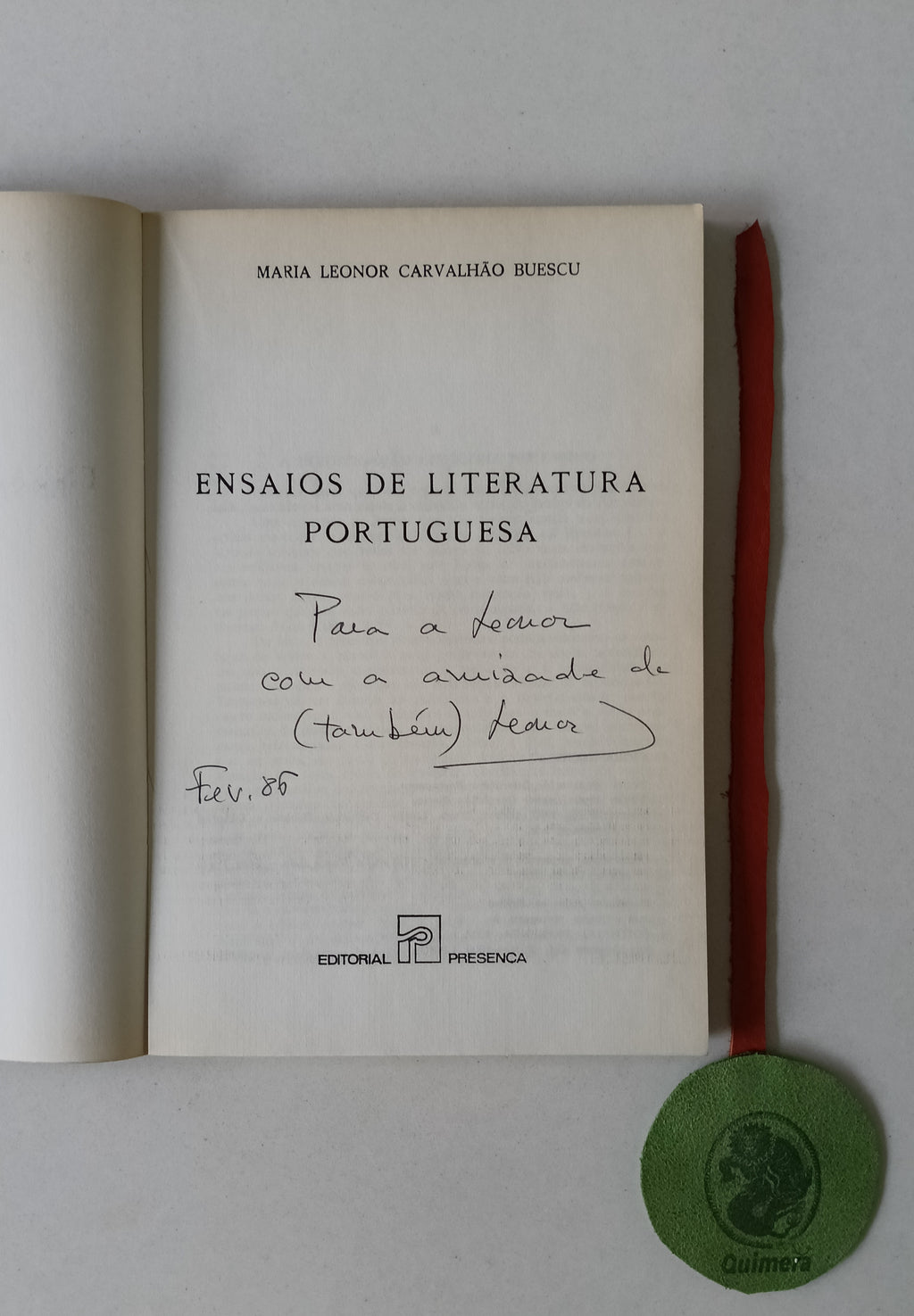 BUESCU (Maria Leonor Carvalhão). - ENSAIOS DE LITERATURA PORTUGUESA