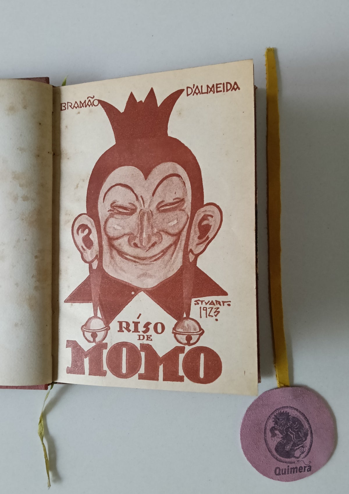 ALMEIDA (Bramão de). - RISO DE MOMO (poesias joviais e satíricas)